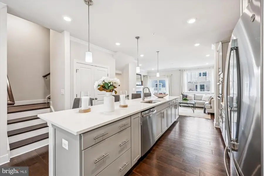 108 Salinger Dr, Gaithersburg, MD 20878 - #3