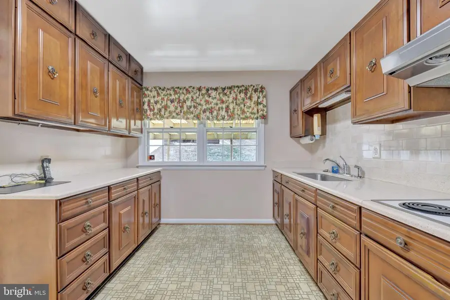 11319 Woodson Ave, Kensington, MD 20895 - #3