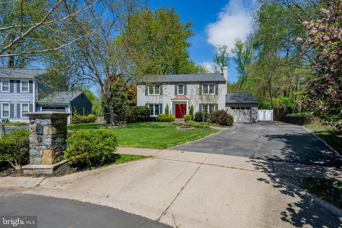 6 Starlight Ct, Potomac, MD 20854 - #1