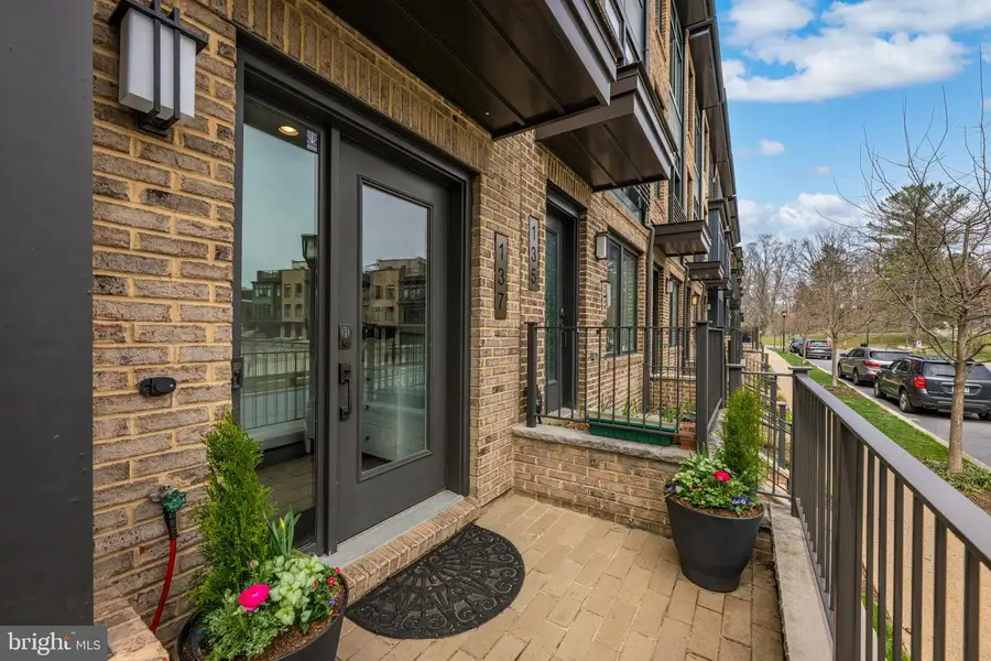 137 Winsome Cir, Bethesda, MD 20814 - #3