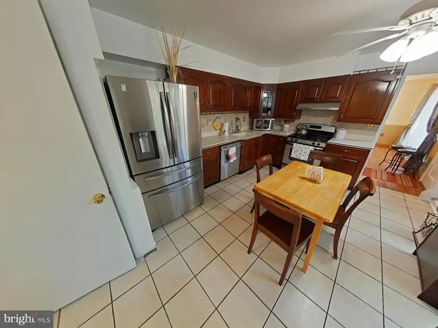 12807 Crisfield Rd, Silver Spring, MD 20906 - #2