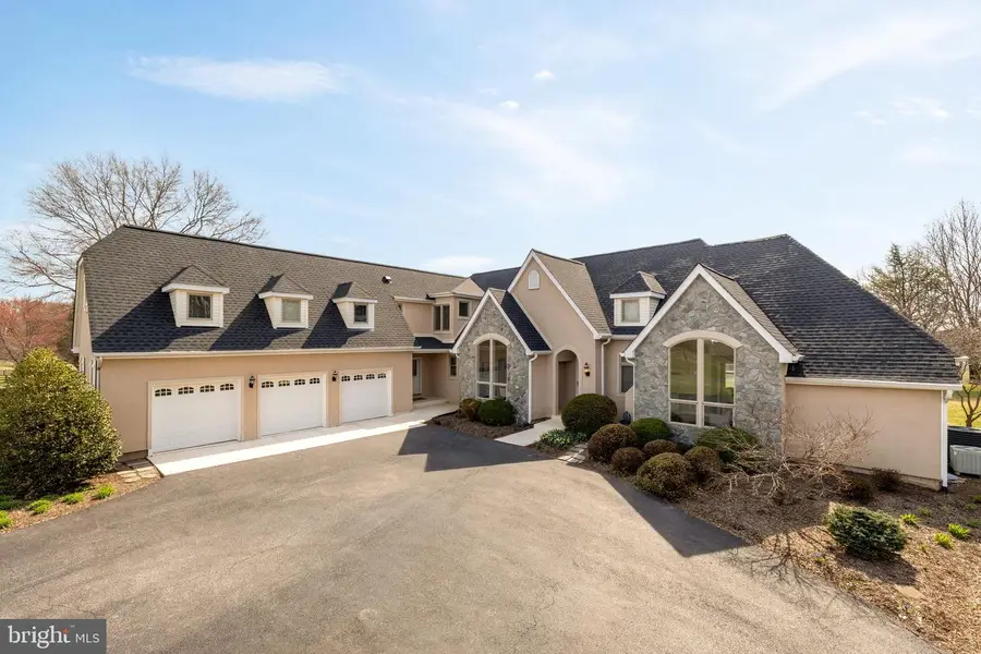 20407 Peach Tree Rd, Dickerson, MD 20842 - #2