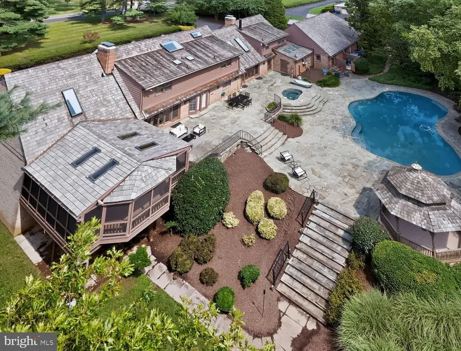 10812 S. Glen Rd., Potomac, MD 20854 - #2
