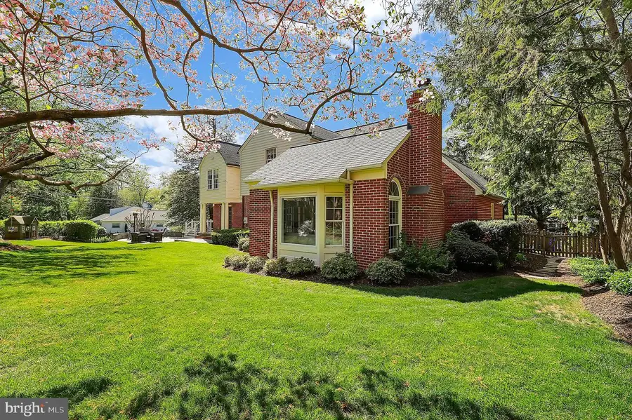 4822 Broad Brook Dr, Bethesda, MD 20814 - #3