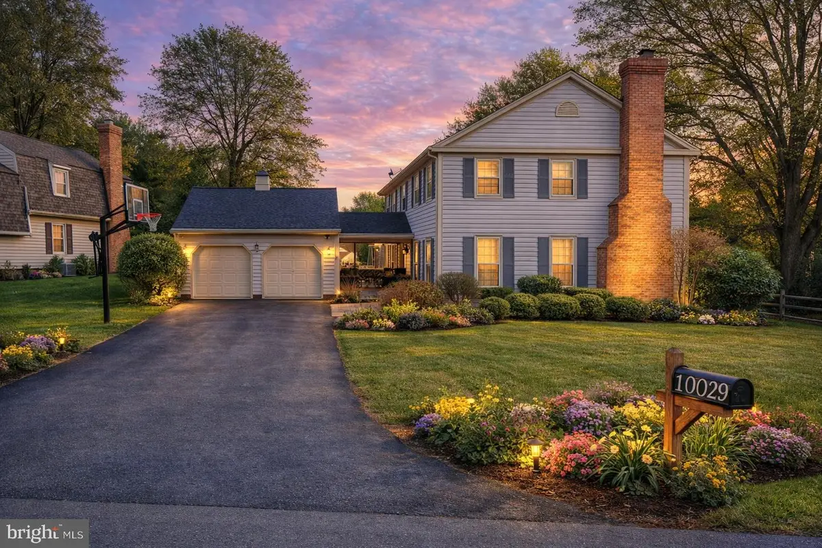10029 Dellcastle Rd, Montgomery Village, MD 20886 - #1