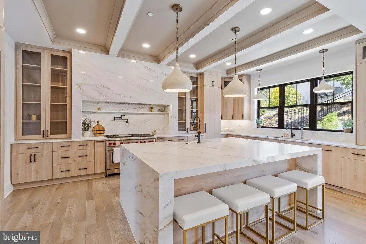 11520 Luvie Ct, Potomac, MD 20854 - #1