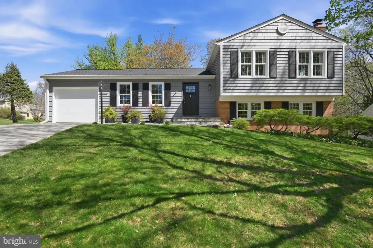 7 Bentley Ct, Rockville, MD 20850 - #1