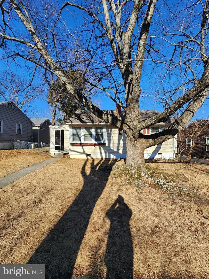 1212 Allison Dr, Rockville, MD 20851 - #2