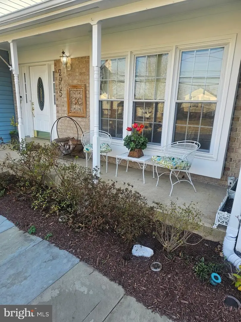 2905 Gracefield Rd, Silver Spring, MD 20904 - #2