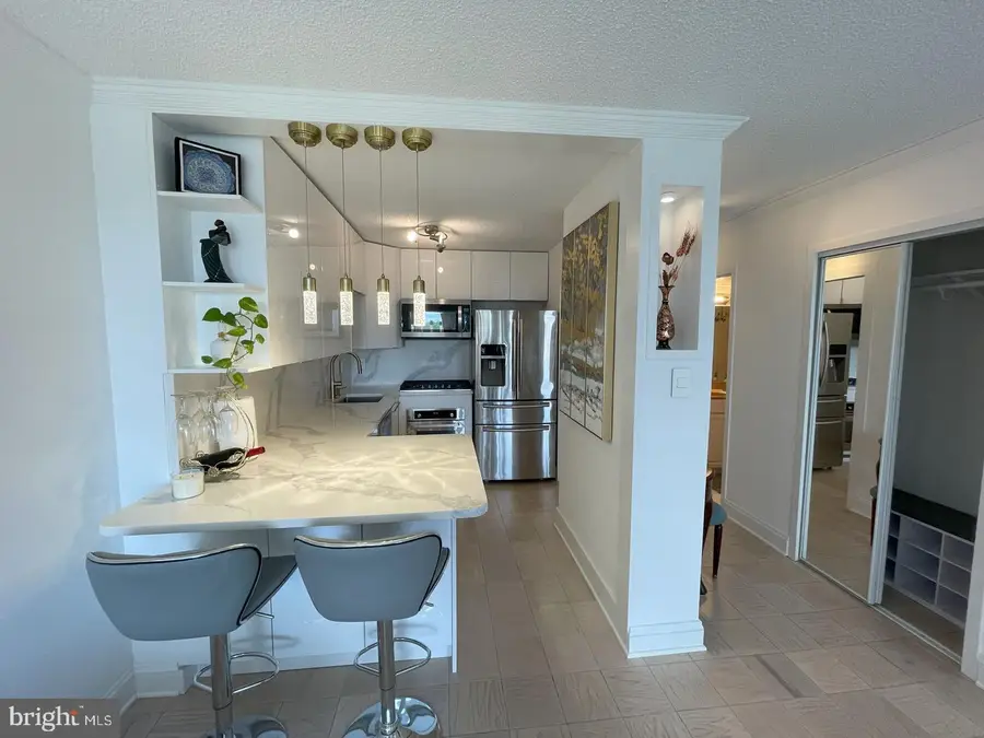 5225 Pooks Hill Rd #715n, Bethesda, MD 20814 - #3