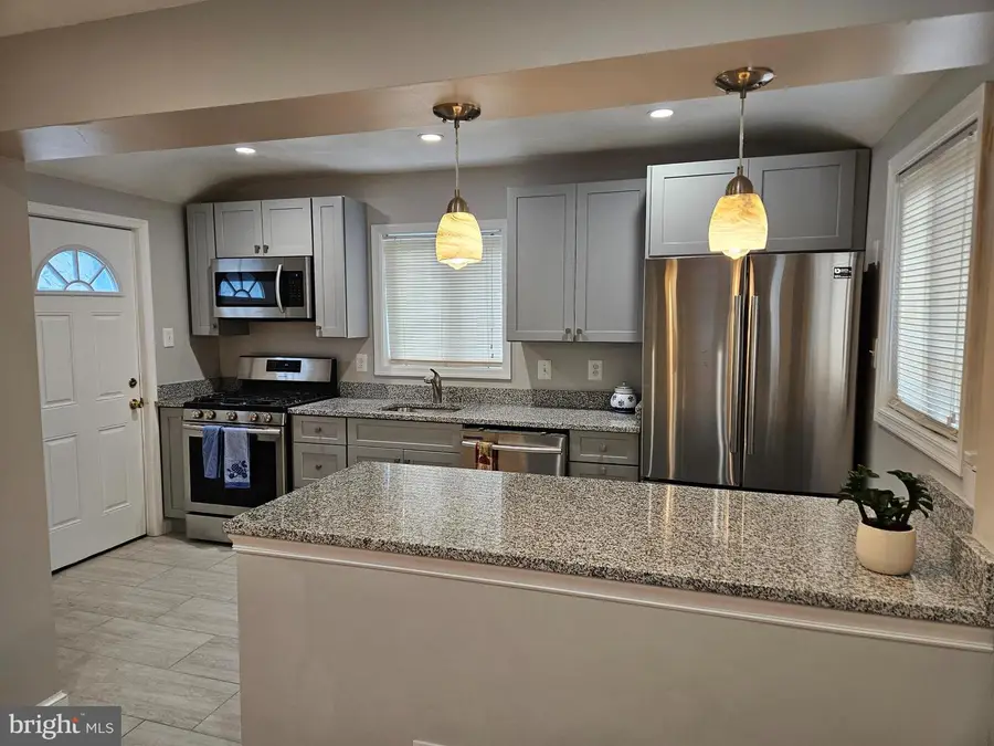 11102 Bucknell Dr, Silver Spring, MD 20902 - #3