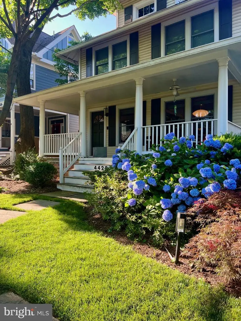 4428 Stanford St, Chevy Chase, MD 20815 - #3
