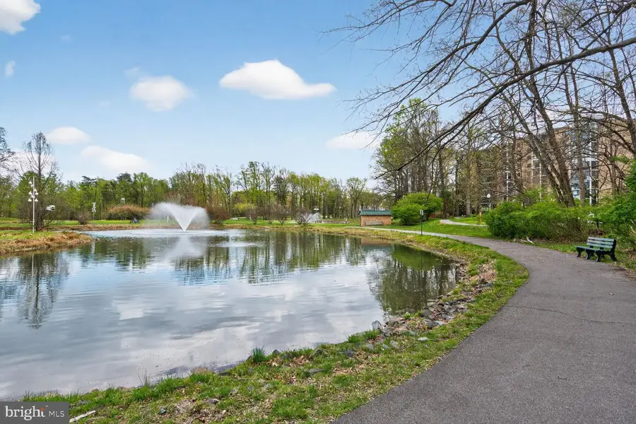 15115 Interlachen Dr #3-521, Silver Spring, MD 20906 - #3