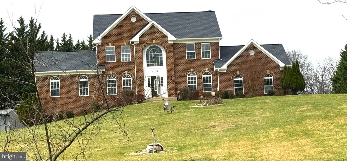 21712 Slidell Rd, Boyds, MD 20841 - #1