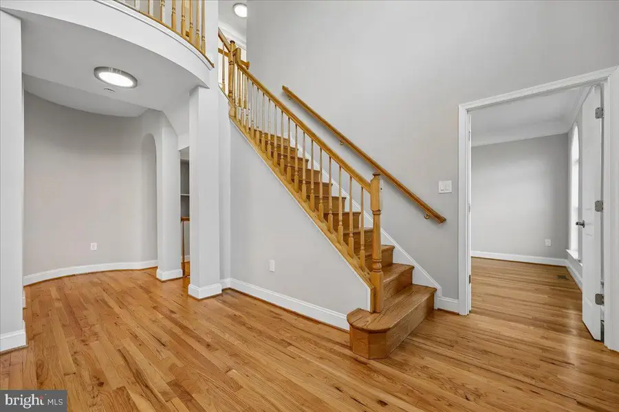 21712 Slidell Rd, Boyds, MD 20841 - #2