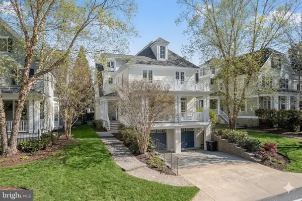 6700 Fairfax Rd, CHEVY CHASE, MD 20815