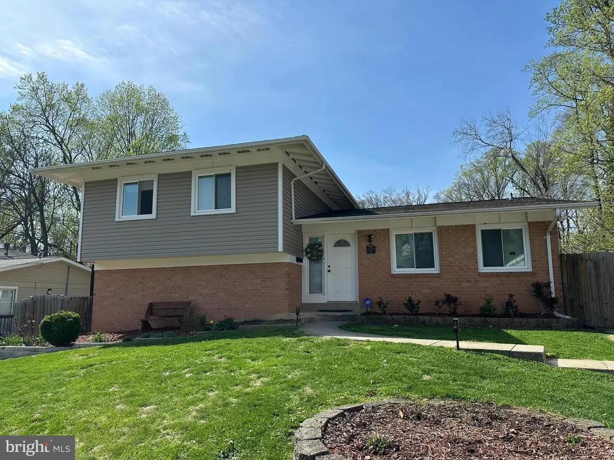 14606 Westbury Rd, Rockville, MD 20853 - #1