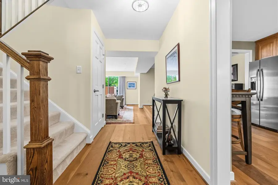 11420 Strand Dr #r-105, Rockville, MD 20852 - #2