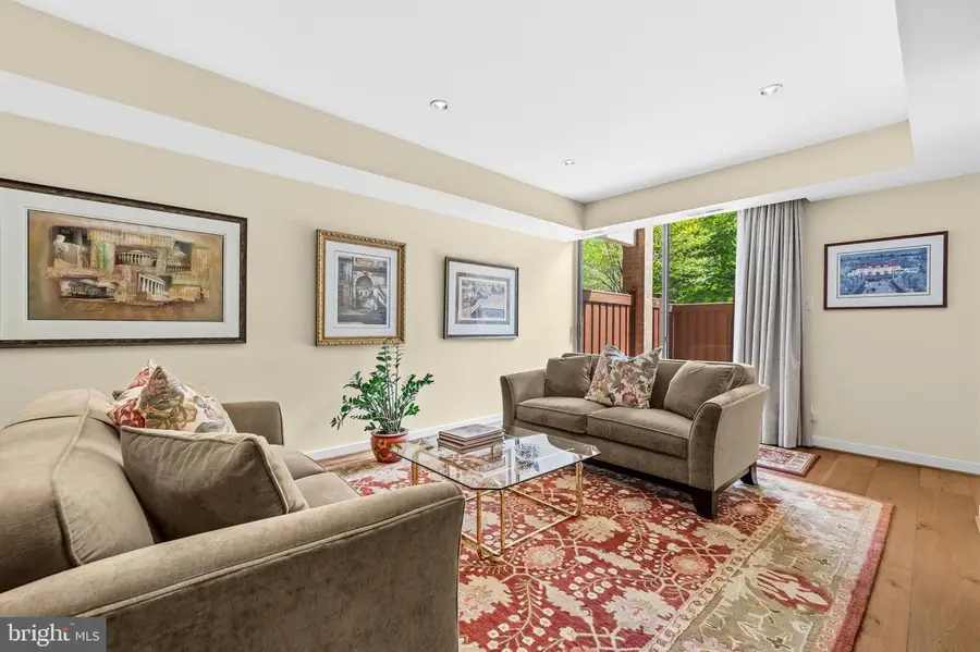11420 Strand Dr #r-105, Rockville, MD 20852 - #3