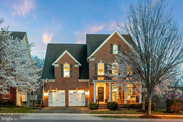 22531 Winding Woods Way, CLARKSBURG, MD 20871