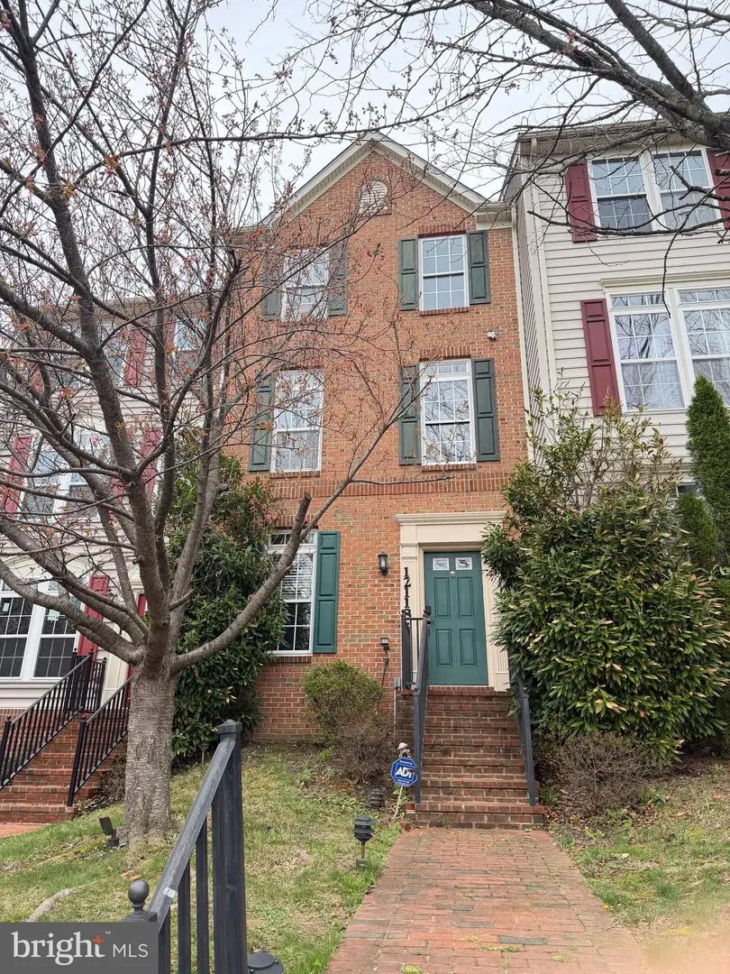 12118 Pond Pine Dr, Clarksburg, MD 20871 - #1