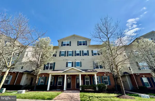 23209 Observation Dr #3279, CLARKSBURG, MD 20871