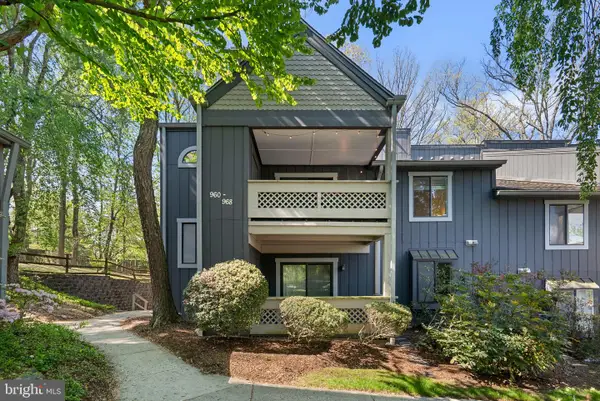 964 Windbrooke Dr #964, GAITHERSBURG, MD 20879