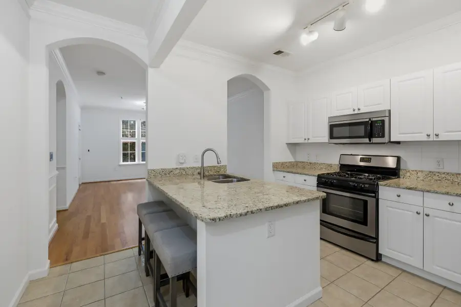 31 Booth St #b55, Gaithersburg, MD 20878 - #3