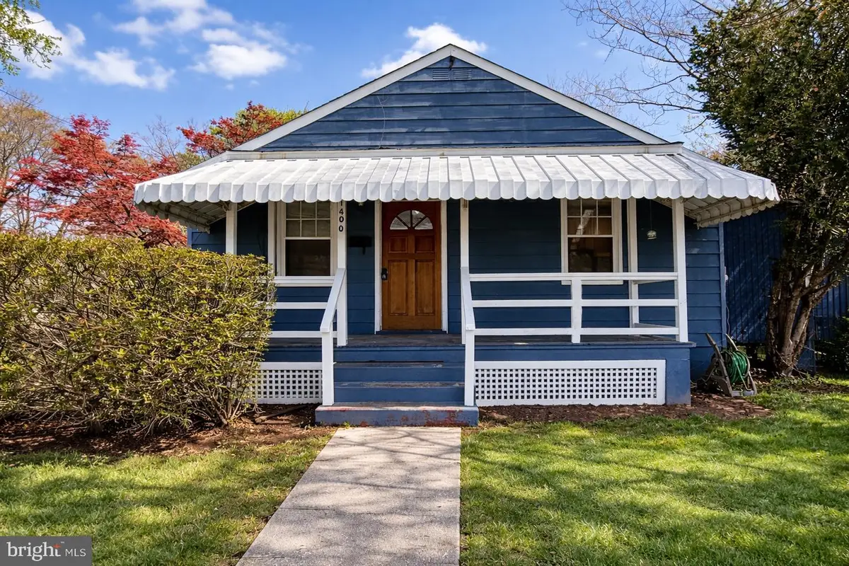 1400 Coral Sea Dr, Rockville, MD 20851 - #1