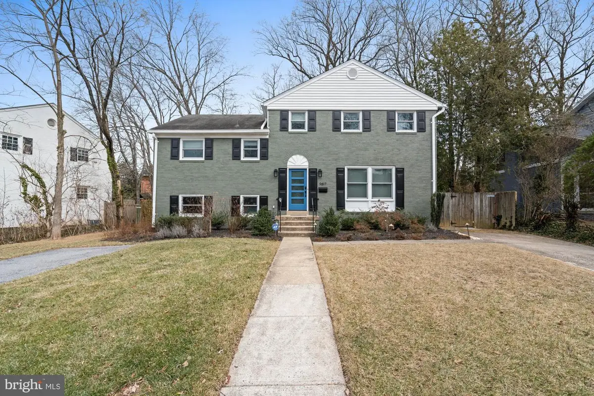 9817 Fernwood Rd, Bethesda, MD 20817 - #1