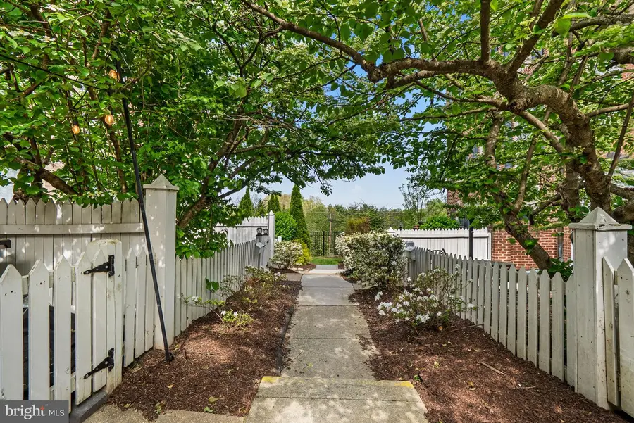 112 Ridgepoint Pl, Gaithersburg, MD 20878 - #2