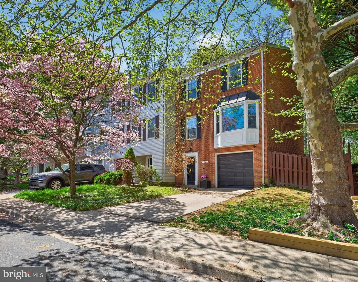 1327 Carlsbad Dr, Gaithersburg, MD 20879 - #1