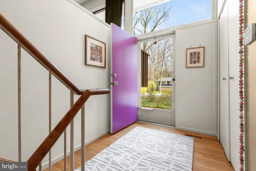 8104 Fenway Rd, Bethesda, MD 20817 - #2