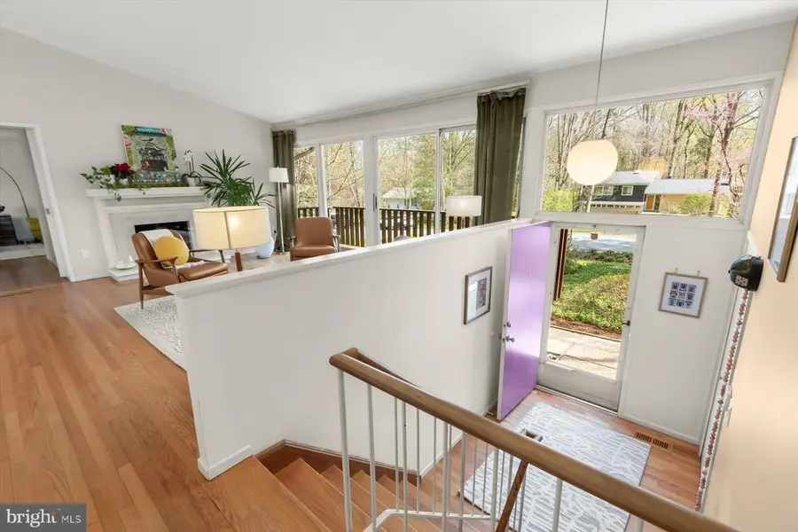 8104 Fenway Rd, Bethesda, MD 20817 - #3