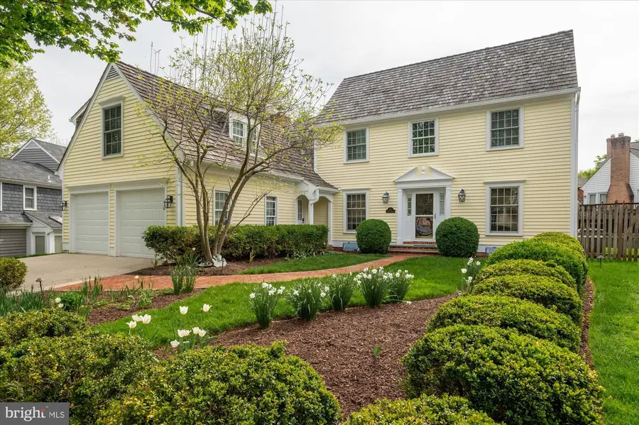 132 Upshire Cir, Gaithersburg, MD 20878 - #2