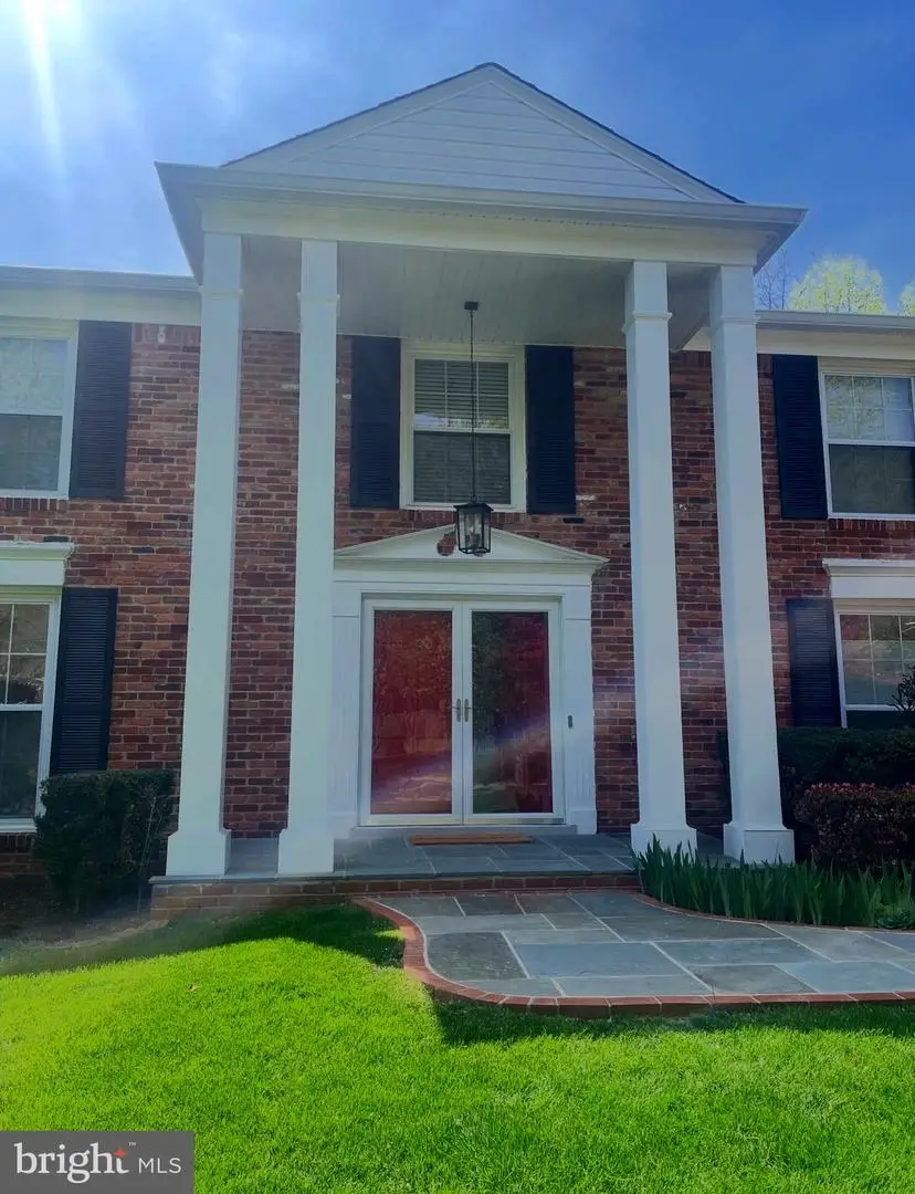 11060 Powder Horn Dr, Potomac, MD 20854 - #2