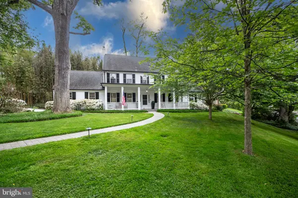 5709 Rockmere Dr, BETHESDA, MD 20816