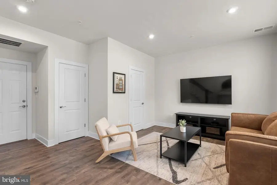 16160 Columbus Ave, Rockville, MD 20855 - #3