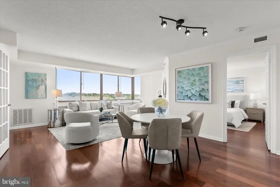 10101 Grosvenor Pl #1106, Rockville, MD 20852 - #2