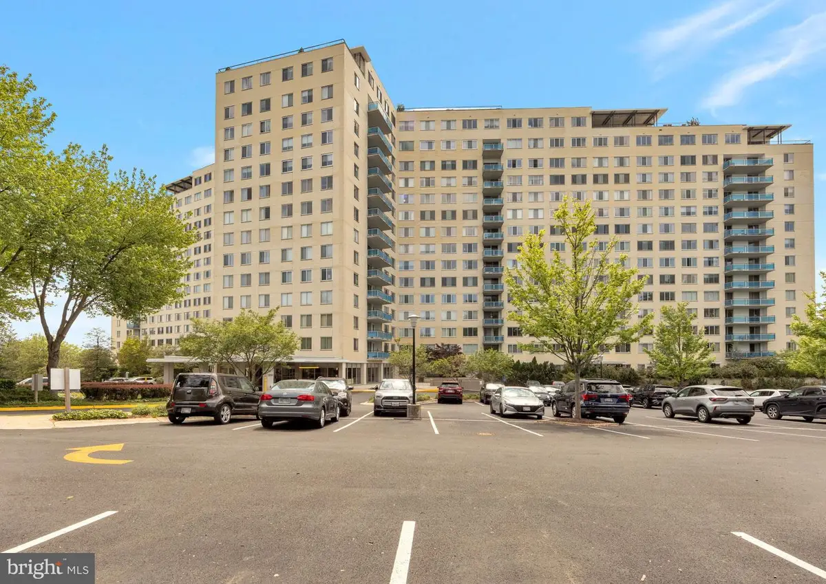 10500 Rockville Pike #m11, Rockville, MD 20852 - #1