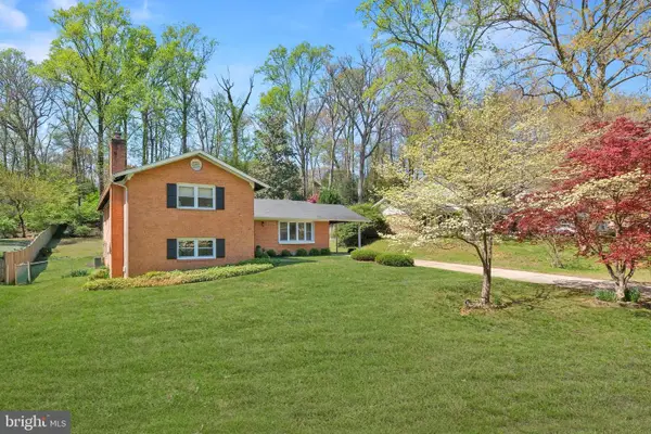 11612 Stonewood Ln, NORTH BETHESDA, MD 20852