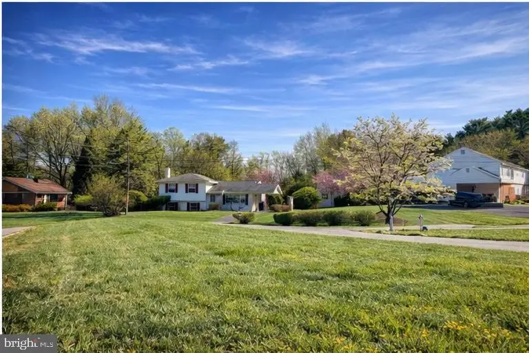 16725 Frontenac Ter, Derwood, MD 20855 - #2