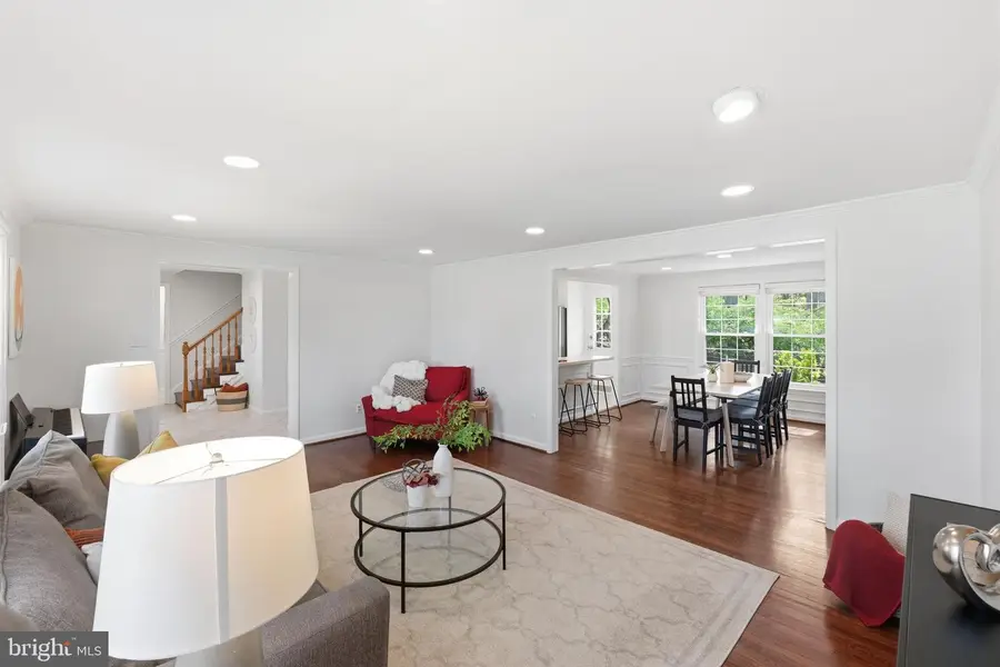 5 Infield Ct S, Potomac, MD 20854 - #3