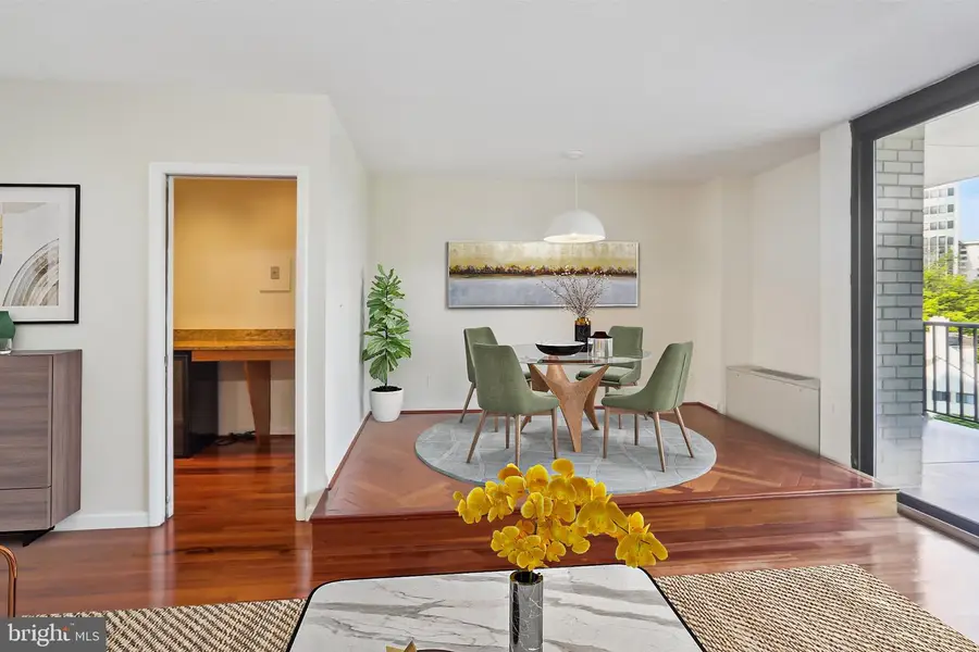 4242 East West Hwy #414, Chevy Chase, MD 20815 - #2