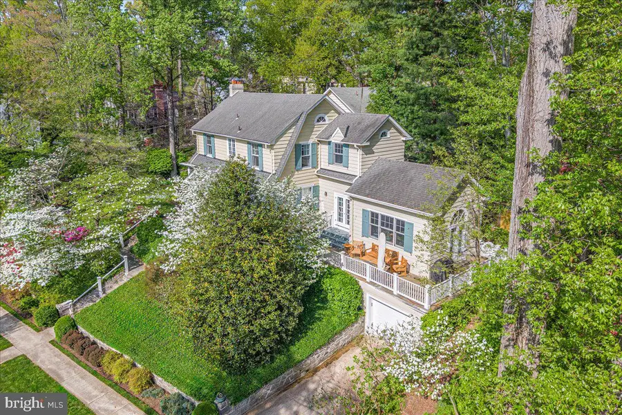 7109 Meadow Ln, Chevy Chase, MD 20815 - #3