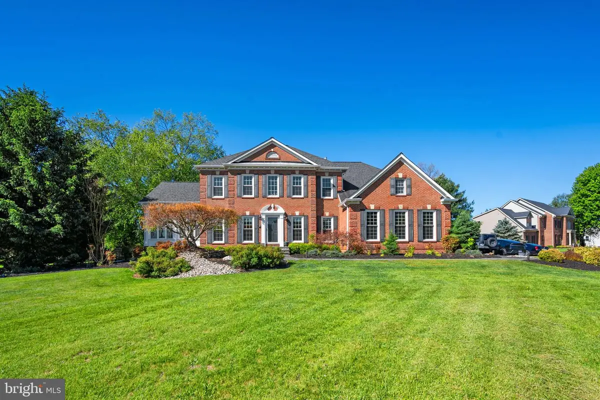 2112 Bordly Dr, Brookeville, MD 20833 - #1
