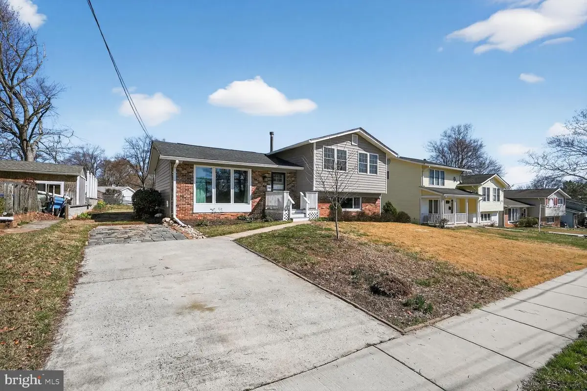 13013 Arctic Ave, Rockville, MD 20853 - #1