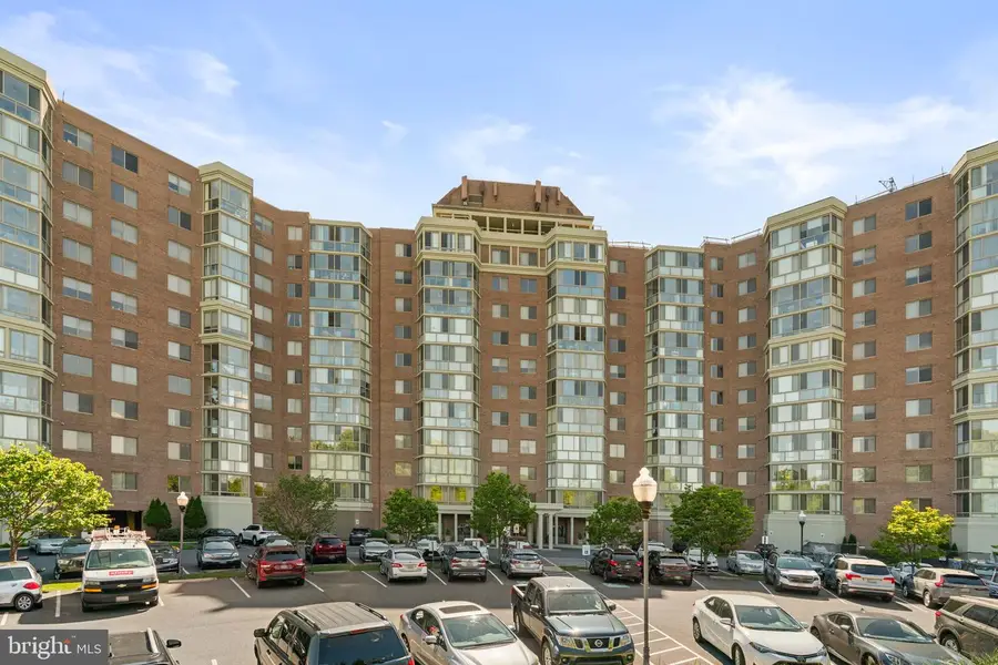 3200 N Leisure World Blvd #903, Silver Spring, MD 20906 - #2