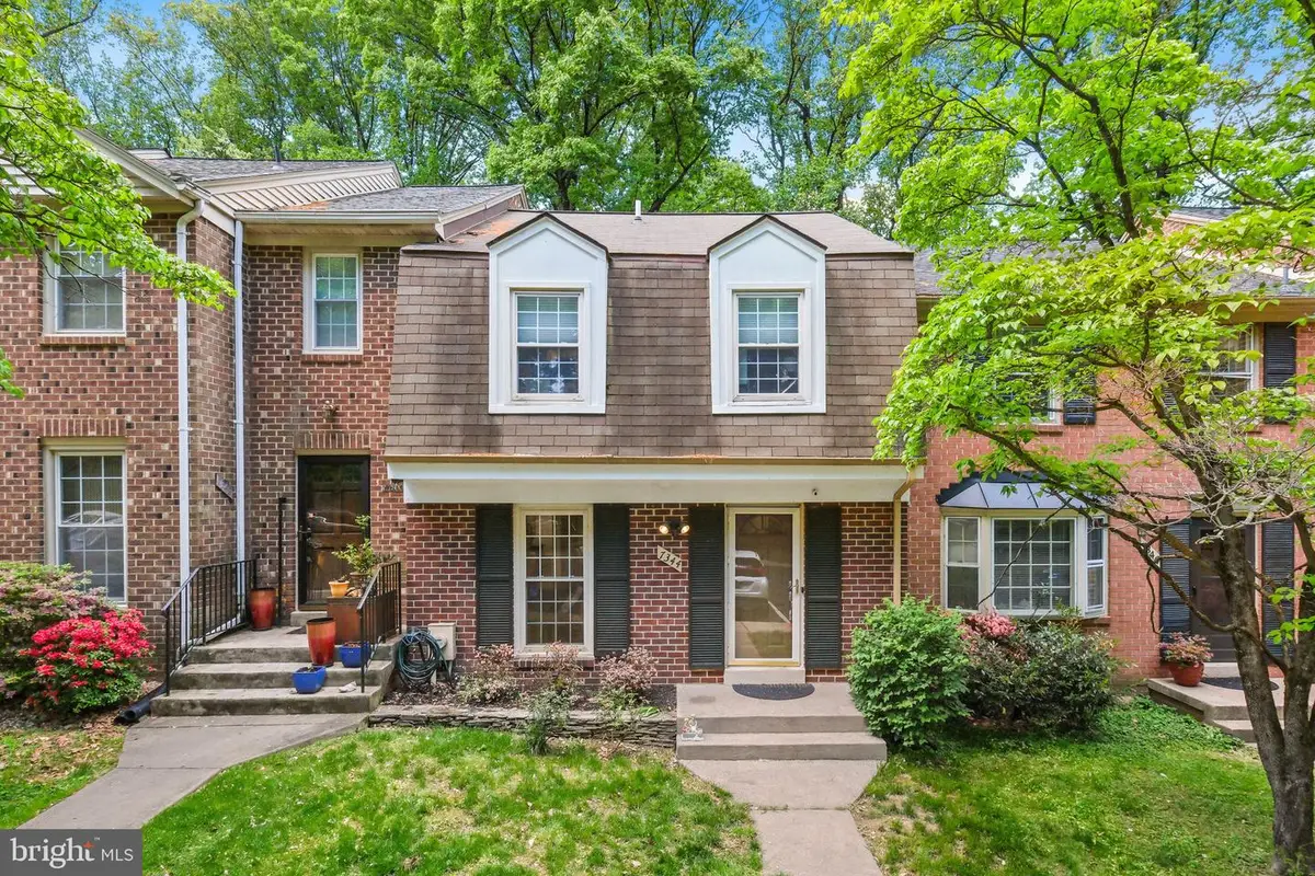 7344 Greentree Rd, Bethesda, MD 20817 - #1