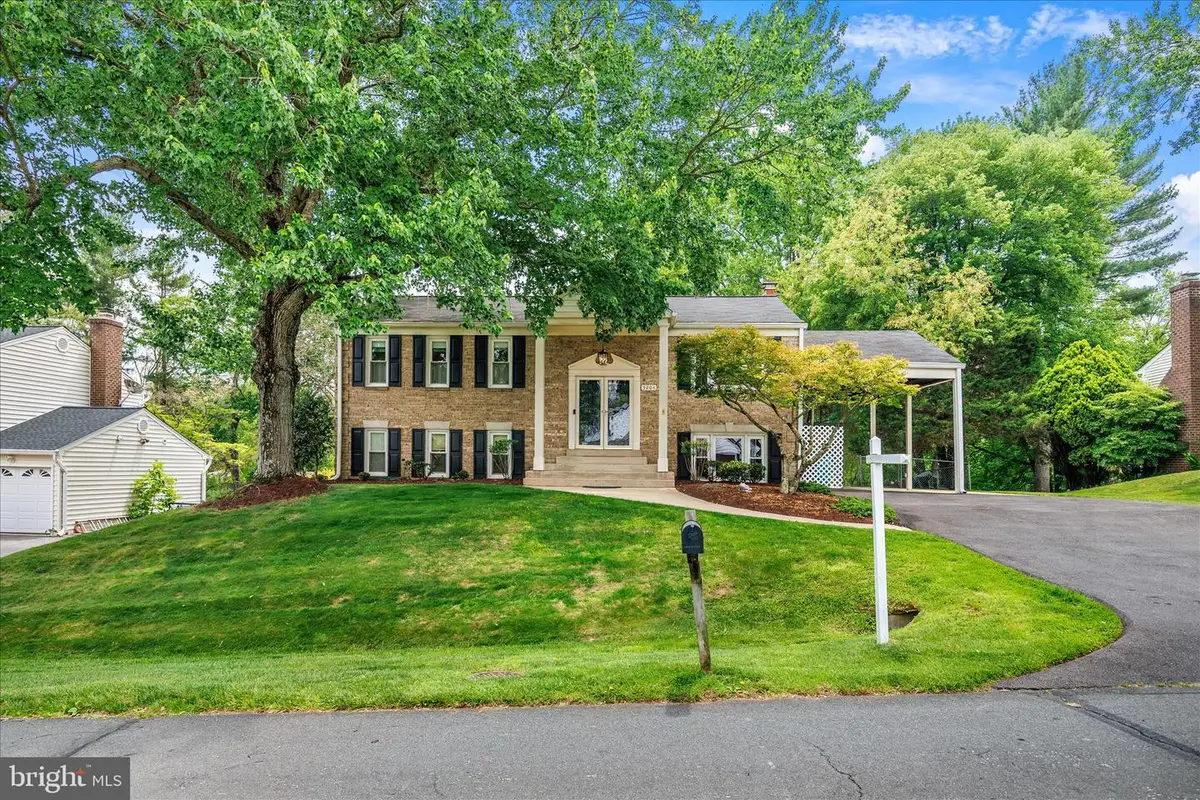 3204 Llewellyn Field Rd, Olney, MD 20832 - #1